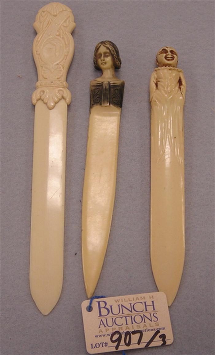 Appraisal: Lot of vintage letter openers Including a German girl bust