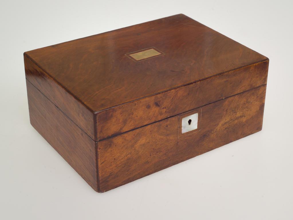 Appraisal: th CENTURY WALNUT BOX the hinged rectangular lid inset with