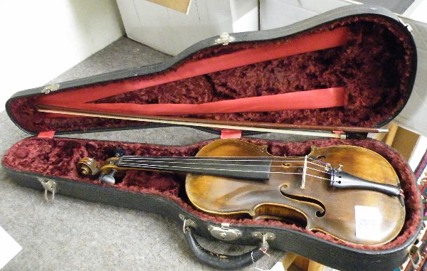 Appraisal: VIOLIN WITH BOW AND HARD CASE German th century the