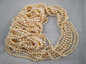 Appraisal: A large quantity of freshwater cultured pearls