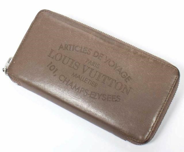 Appraisal: Louis Vuitton Articles de Voyage Zippy wallet in taupe leather