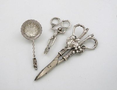 Appraisal: A mixed lot of silver items comprising a pair of