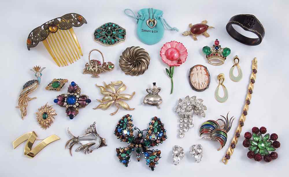 Appraisal: A SUPERB COLLECTION OF VINTAGE COSTUME JEWELRY Plus a TIFFANY