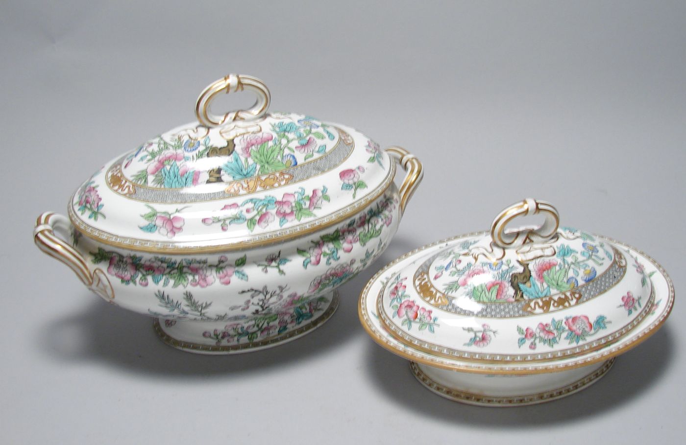 Appraisal: TWO MINTON CHINA SERVING PIECES English th CenturyIn an India