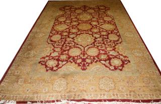 Appraisal: ISPAHAN ORIENTAL WOOL CARPET ISPAHAN ORIENTAL WOOL CARPET W '