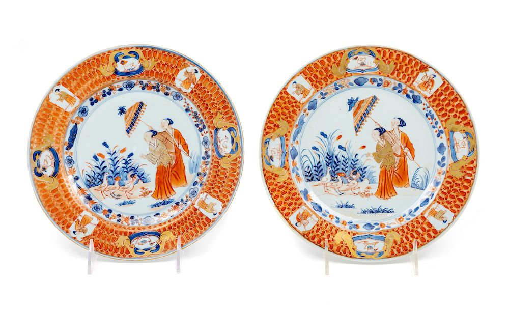 Appraisal: A Pair of Chinese Export 'La Dame Au Parasol' Porcelain