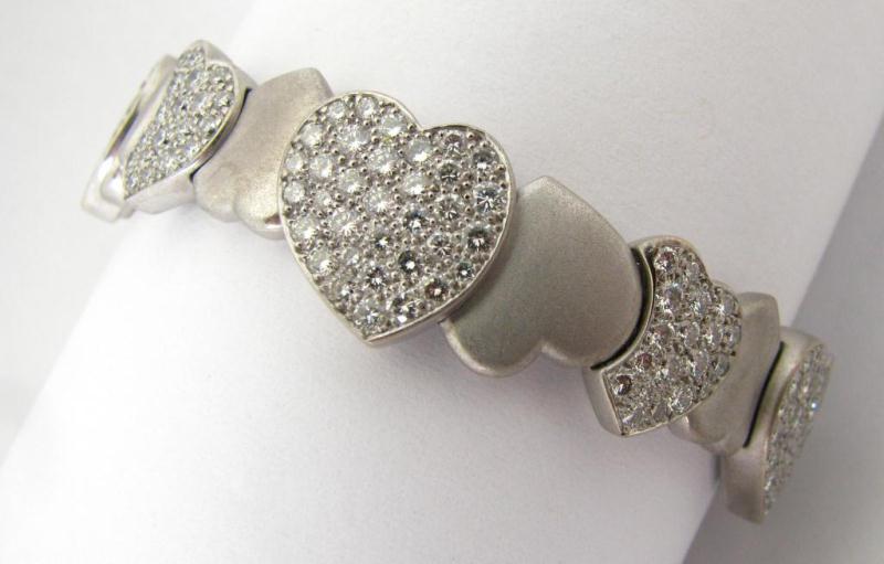 Appraisal: Lady's K white gold FRED ''As De Coeur'' Collection bracelet