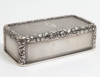 Appraisal: GEORGE IV STERLING SILVER SNUFF BOX English London Maker Charles