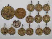 Appraisal: A mixed lot of yellow metal test silver gilt medallions