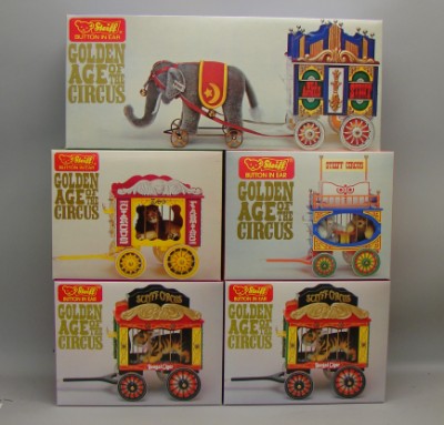 Appraisal: Set of MIB Steiff Circus wagons Wagons have NBRFB Elephant