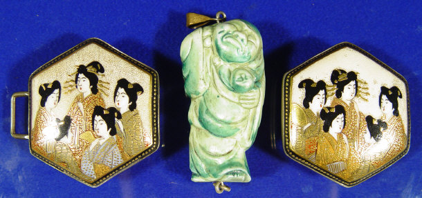 Appraisal: Japanese Satsuma belt buckle hand painted with Geisha girls and