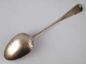 Appraisal: A Georgian silver brightcut tablespoon Richard Ferris Exeter cm wt