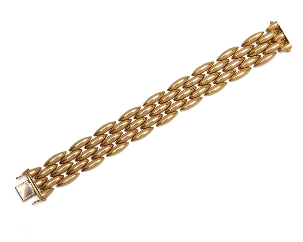 Appraisal: K Gold Bracelet comprised of flat fancy-links dwts wd in