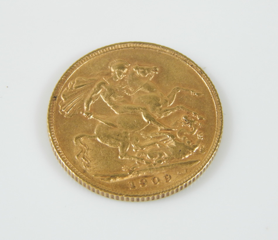 Appraisal: An Edward VII full gold sovereign dated