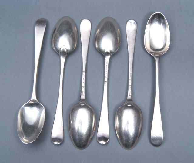 Appraisal: A SET OF SIX GEORGE III SILVER DESSERT SPOONS Old