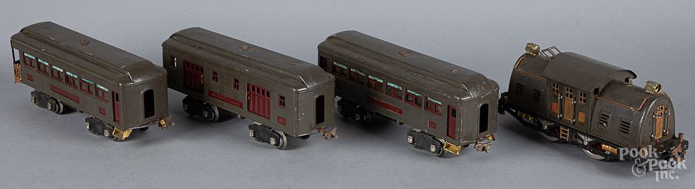 Appraisal: Four-piece Lionel passenger train set Four-piece Lionel passenger train set