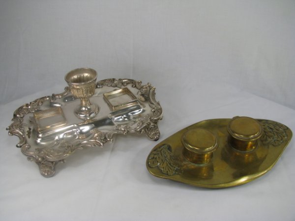 Appraisal: Vintage Geschutzt Austrian bronze duel inkwell with two porcelain inserts