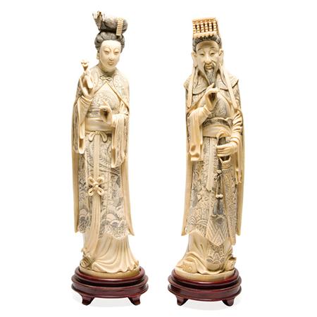 Appraisal: Pair of Chinese Ivory Figures of an Emperor and Empress