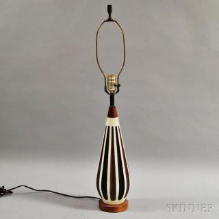 Appraisal: Modern Ceramic Lamp the flaring white base with black and