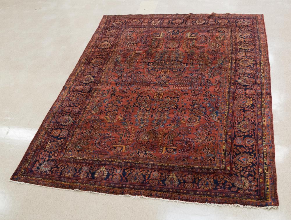 Appraisal: SEMI-ANTIQUE PERSIAN SAROUK CARPET Markazi Province northwestern Iran c 's