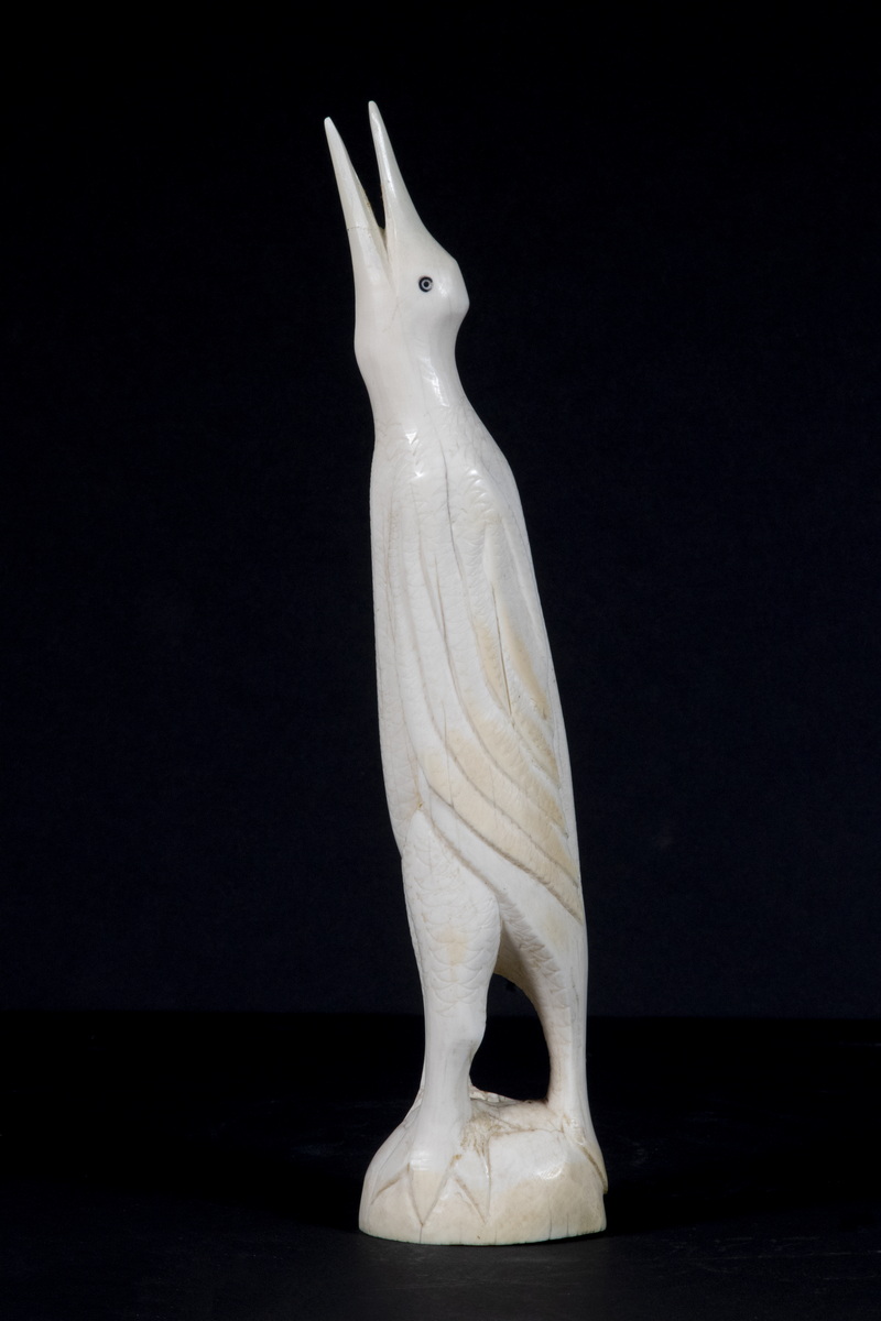 Appraisal: INUIT ESKIMO CARVING Crying Bird from a walrus tusk mid-