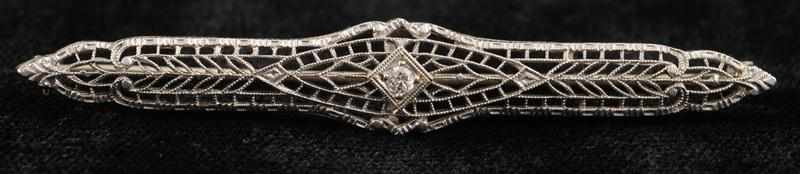 Appraisal: EDWARDIAN DIAMOND BAR PIN in