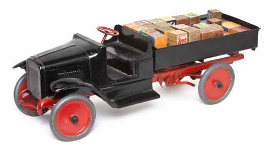 Appraisal: An American Pressed Tin Loading Truck Buddy L painted black