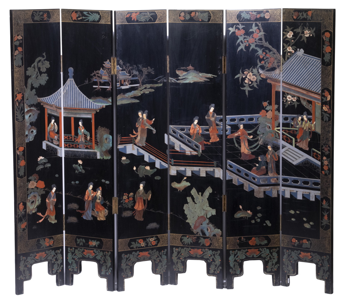 Appraisal: CHINESE -PANEL FOLDING SCREEN Vintage Lacquered Wooden Screen with polychrome