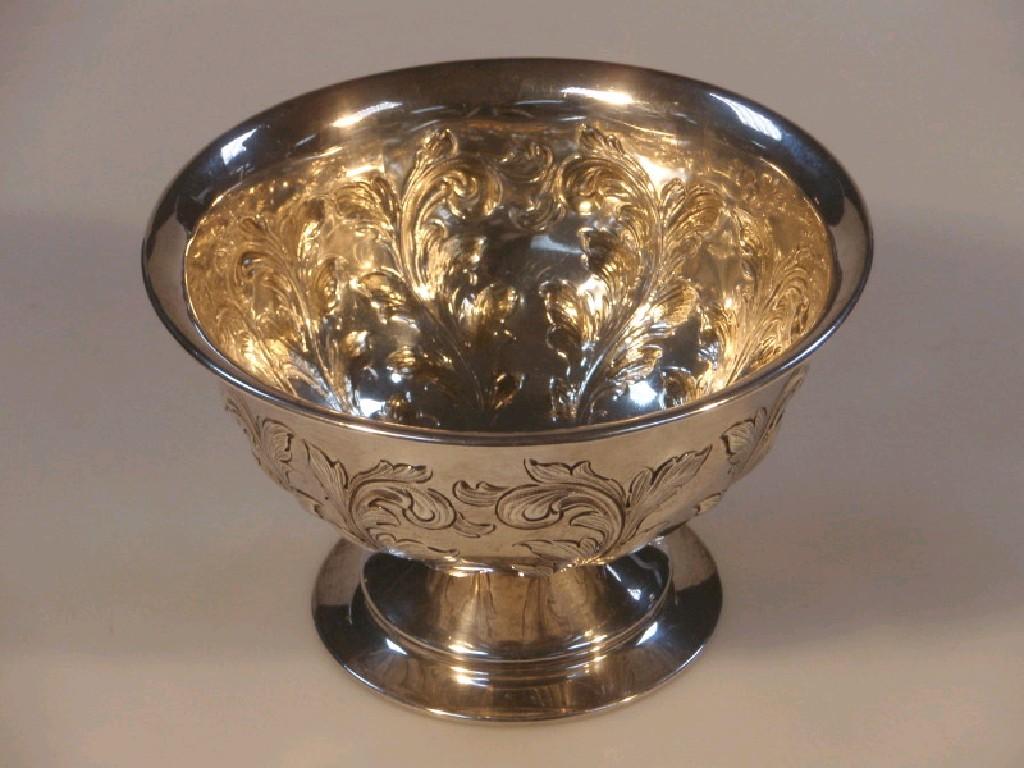 Appraisal: A George V silver small pedestal rose bowl by Goldsmiths