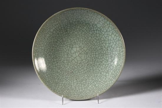 Appraisal: CHINESE CELADON CRACKLED GLAZE PORCELAIN CHARGER Qing dynasty - in