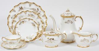 Appraisal: ROYAL CROWN DERBY 'ROYAL ST JAMES' DINNER SET ROYAL CROWN