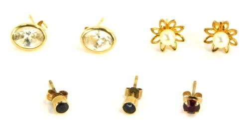 Appraisal: Three pairs of ct gold and yellow metal earrings each