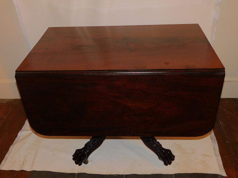 Appraisal: PERIOD FEDERAL DINE TABLE PAW FEET New York Federal drop