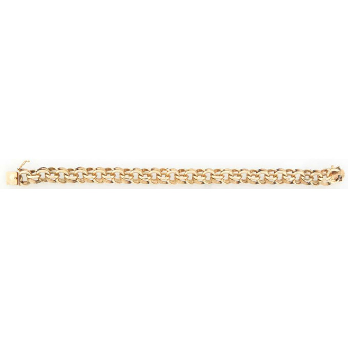 Appraisal: K Yellow Gold Double Link Bracelet one link with a