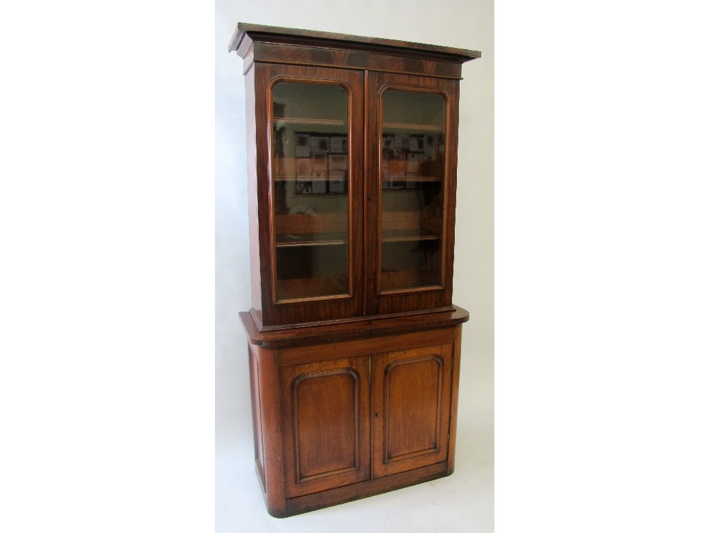 Appraisal: A Victorian mahogany two door bookcase with two glazed doors