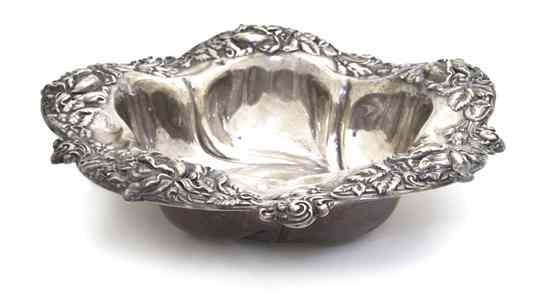 Appraisal: An American Sterling Silver Bowl Alvin of lobed circular form