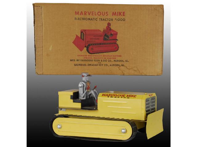 Appraisal: Saunders Marvelous Mike Robot Tractor with Box Description Original box