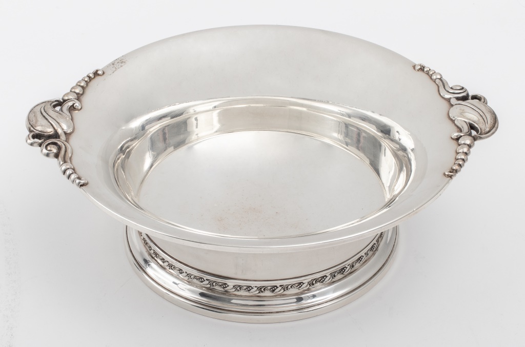 Appraisal: AMERICAN STERLING SILVER BOWL IN THE JENSEN MANNER Jensen manner