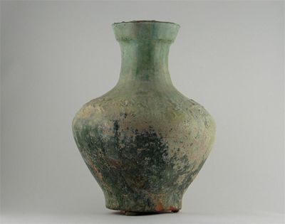 Appraisal: A large Chinese stoneware green glazed ovoid vase with a