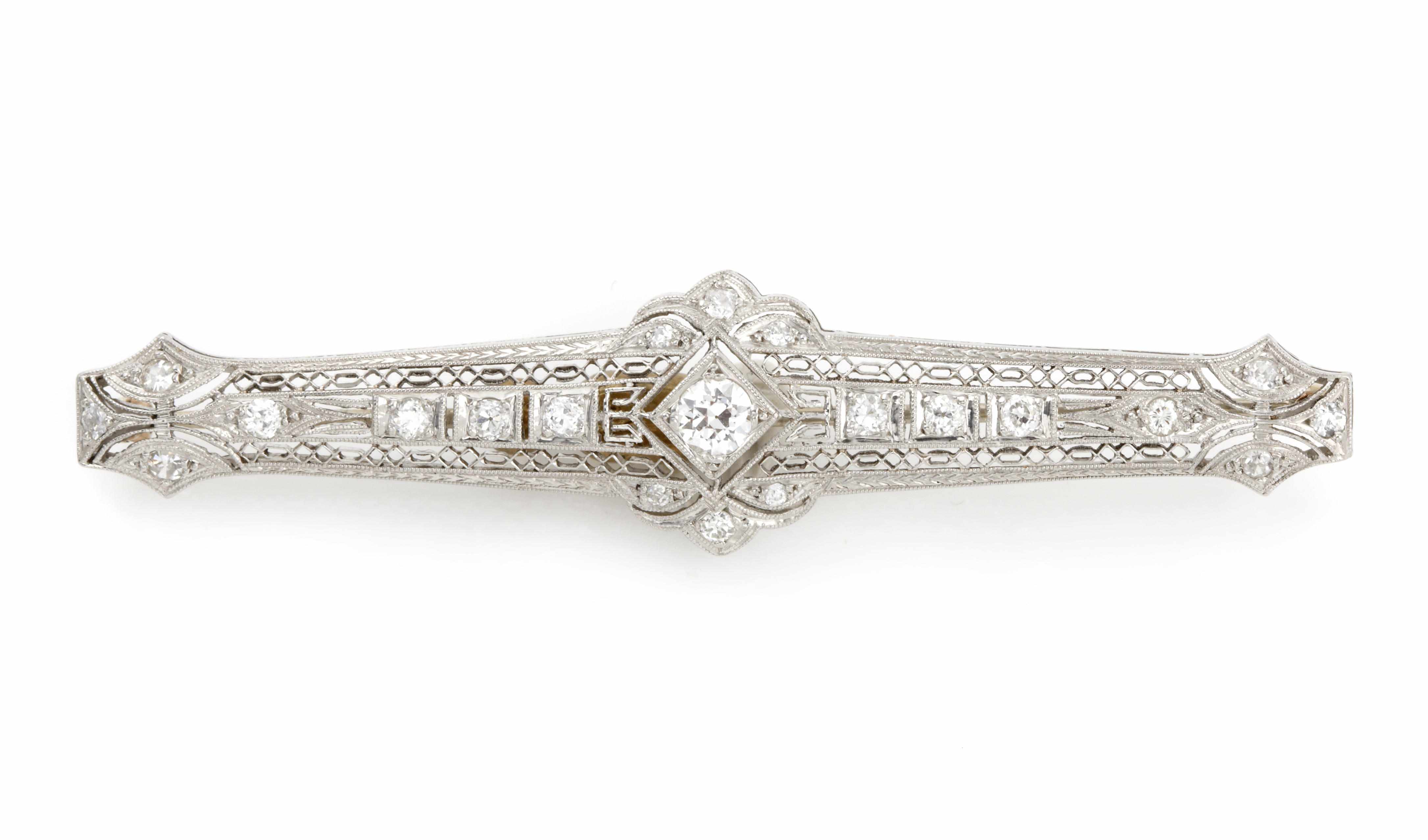 Appraisal: A diamond bar brooch mounted in platinum length in