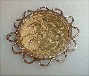 Appraisal: A Isle of Man half sovereign in a pendant mount