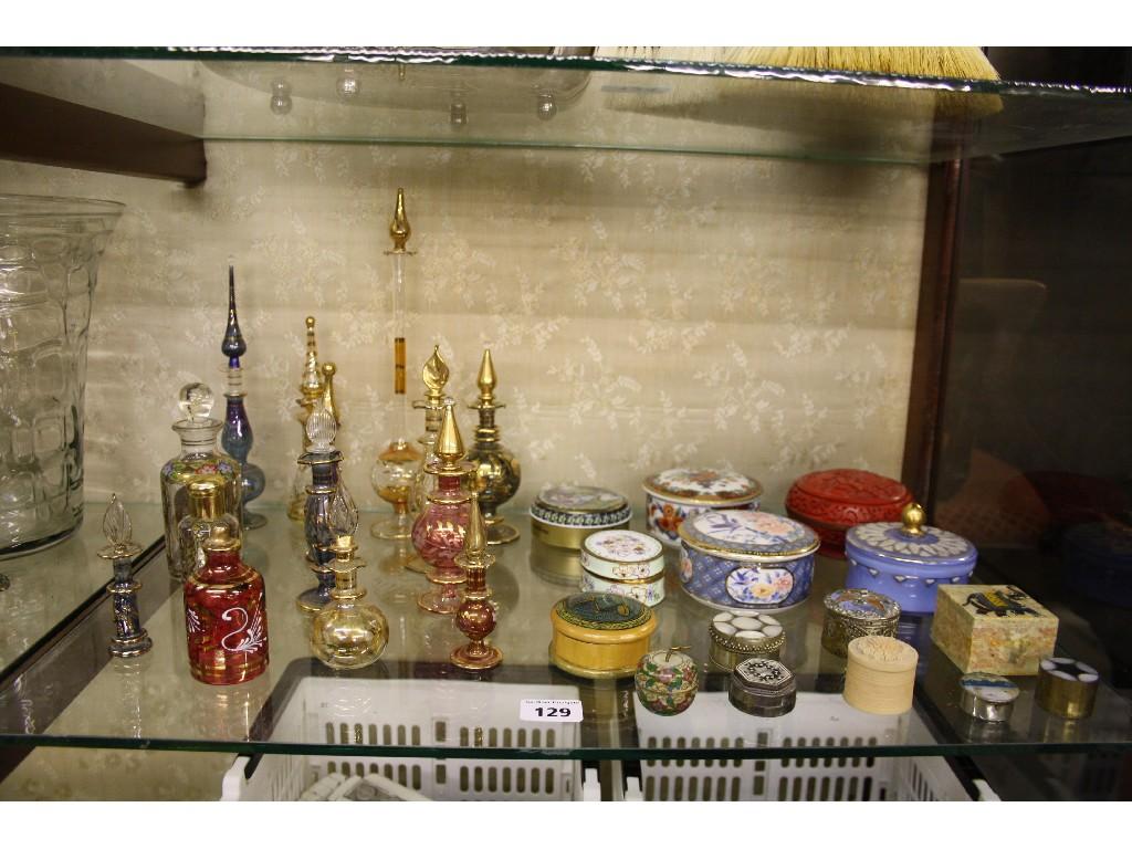 Appraisal: Quantity of various coloured and clear glass scent bottles together