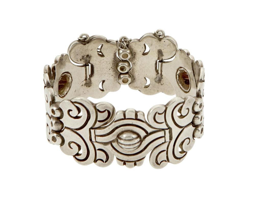 Appraisal: A Hector Aguilar sterling silver bracelet Hector Aguilar - Circa