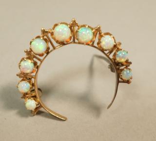 Appraisal: K Antique Gold Crescent Moon Pin Set w Opals --