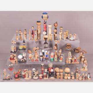 Appraisal: A Collection of Japanese Vintage Kokeshi Dolls Showa Period A