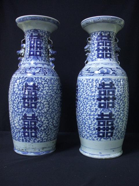 Appraisal: PAIR OF CHINESE BLUE AND WHITE BALUSTER VASES Modern blue