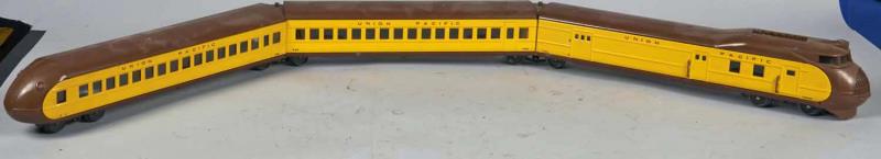 Appraisal: Lionel Lines Union Pacific O Gauge Train Set Pre -