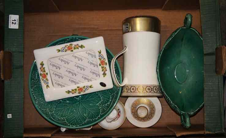 Appraisal: A collection of pottery to include Wedgwood Cabbagewear Bowl and