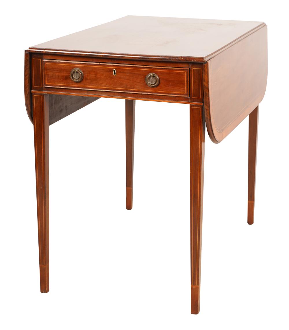 Appraisal: REGENCY-STYLE MAHOGANY PEMBROKE SIDE TABLElate th century the hinged top