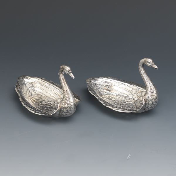 Appraisal: GORHAM DURGIN PAIR OF STERLING SWAN SALT CELLARS x x